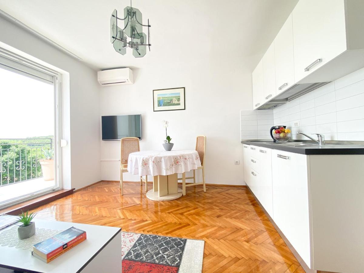 Apartment Centener Rovinj Eksteriør billede