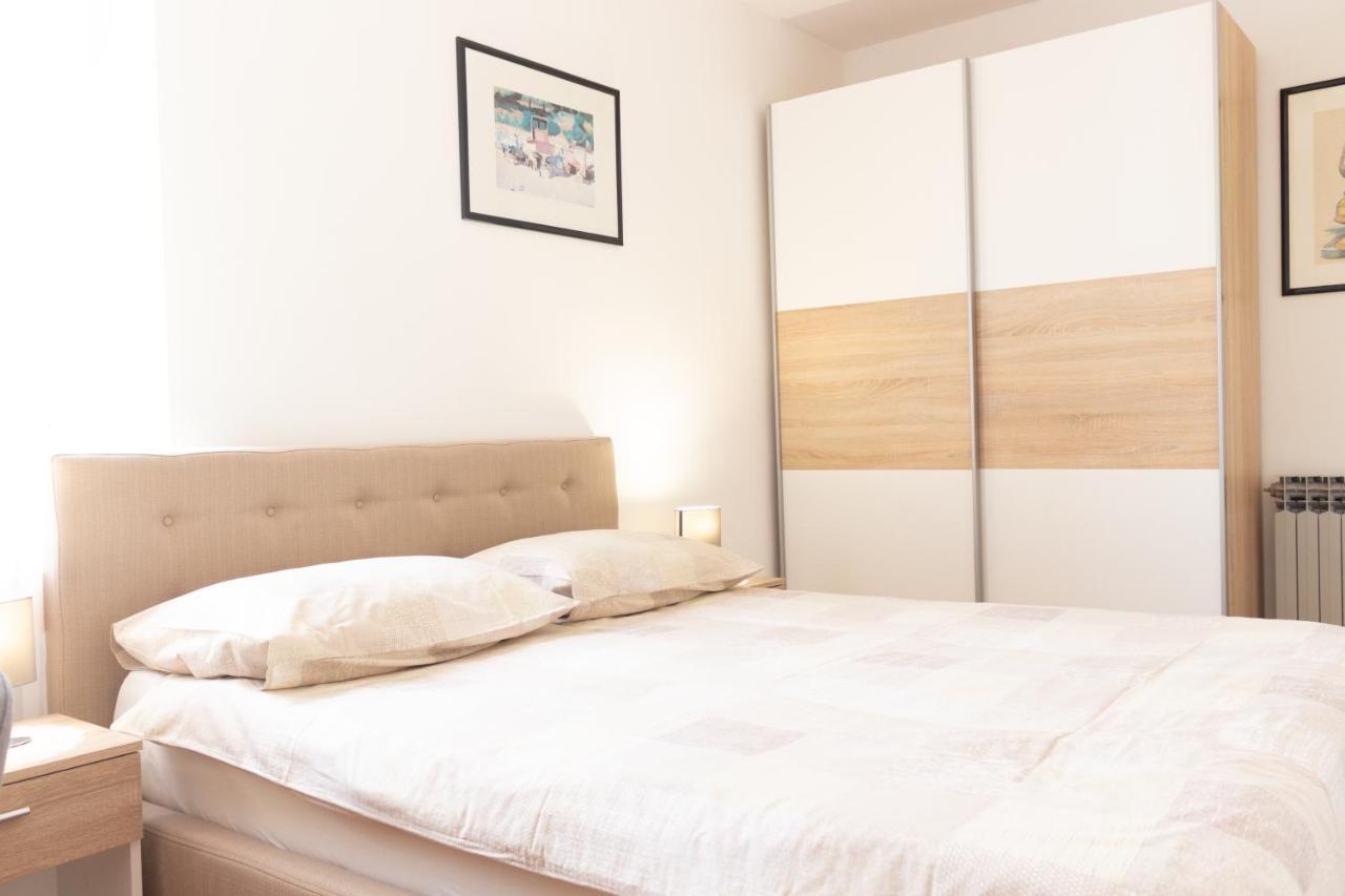 Apartment Centener Rovinj Eksteriør billede