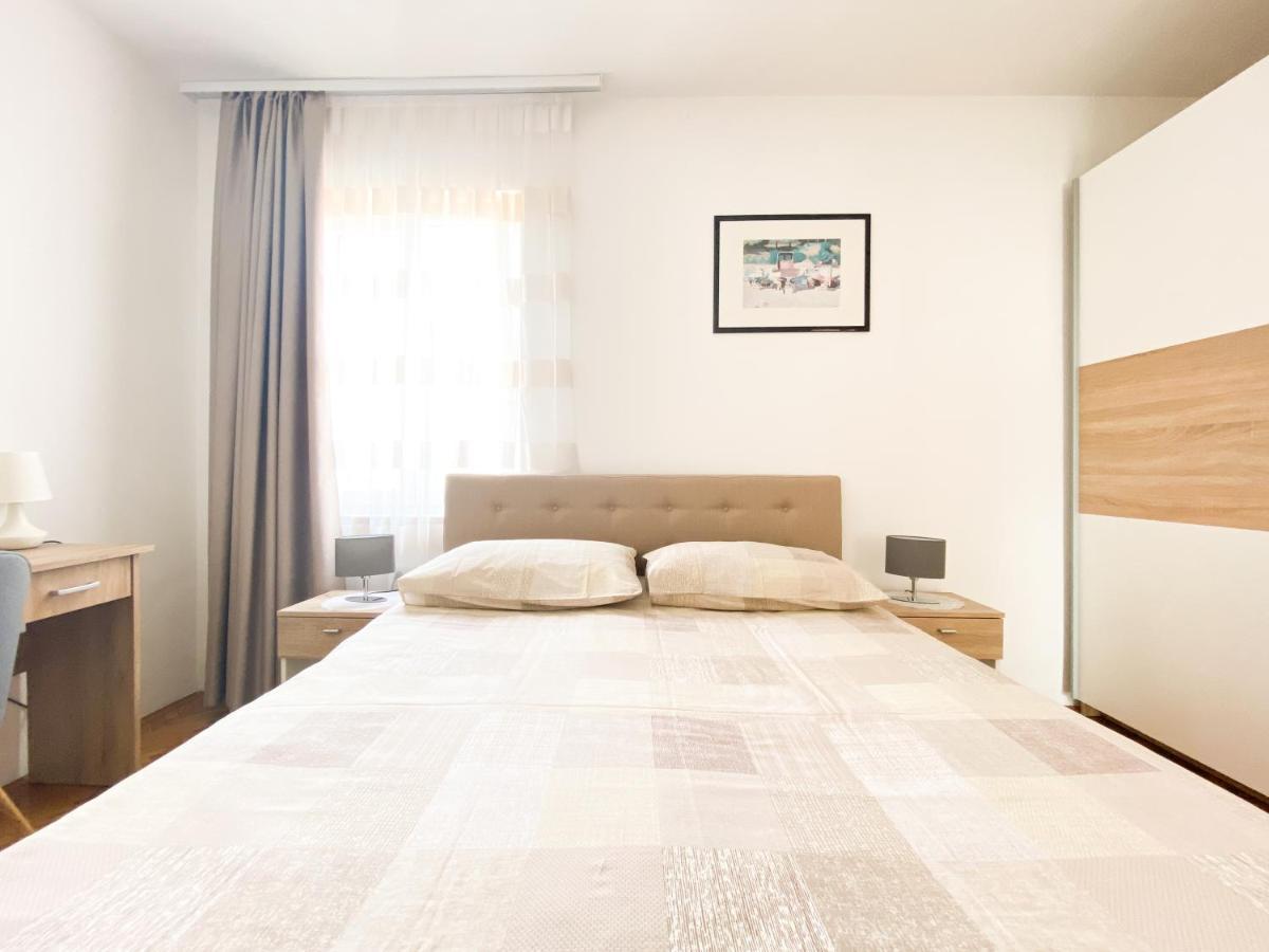 Apartment Centener Rovinj Eksteriør billede