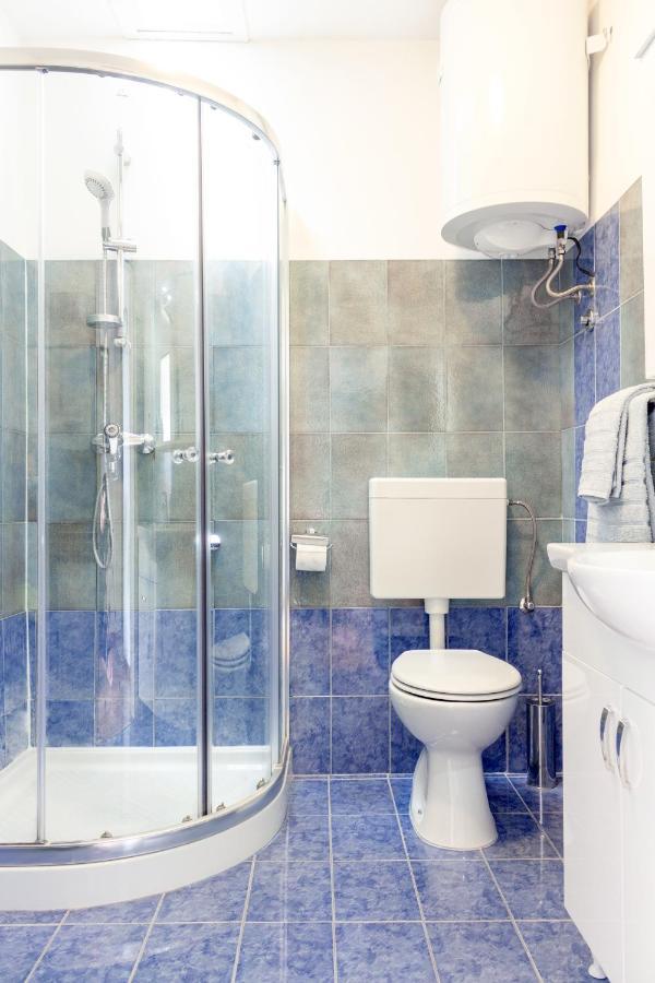 Apartment Centener Rovinj Eksteriør billede