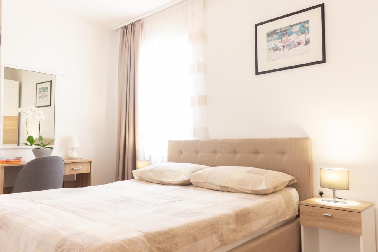 Apartment Centener Rovinj Eksteriør billede