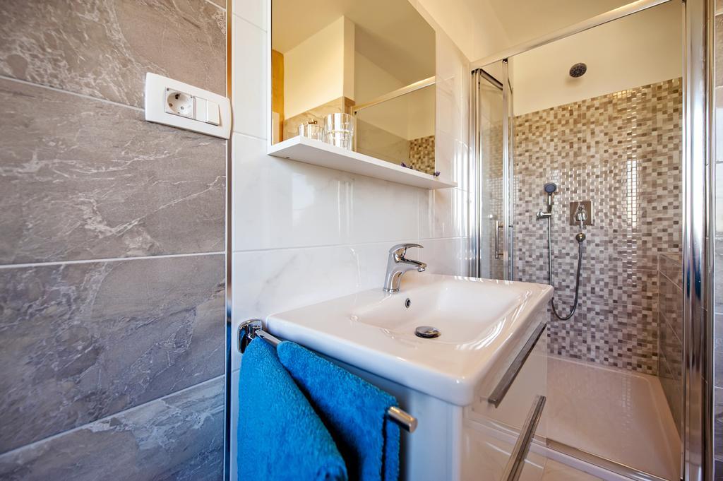 Apartment Centener Rovinj Eksteriør billede
