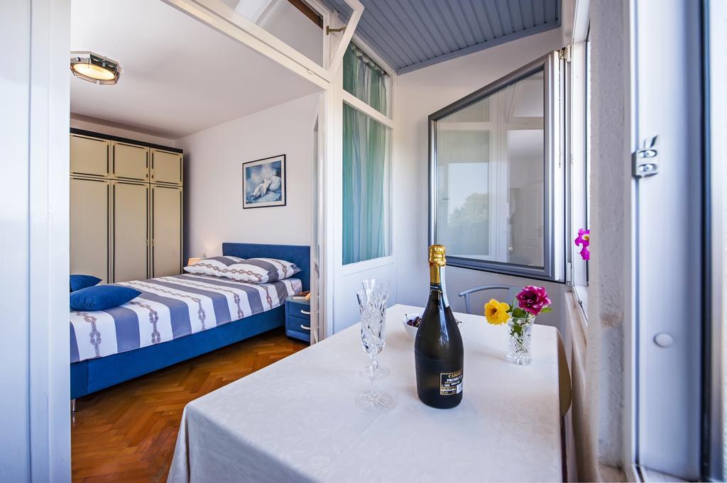 Apartment Centener Rovinj Eksteriør billede