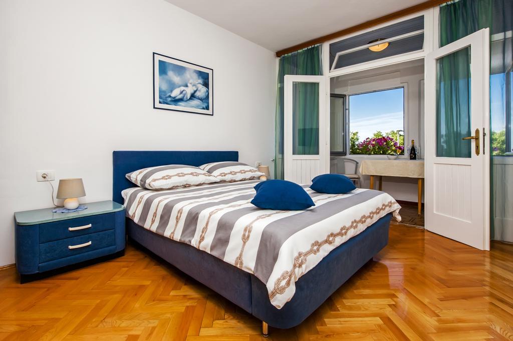 Apartment Centener Rovinj Eksteriør billede