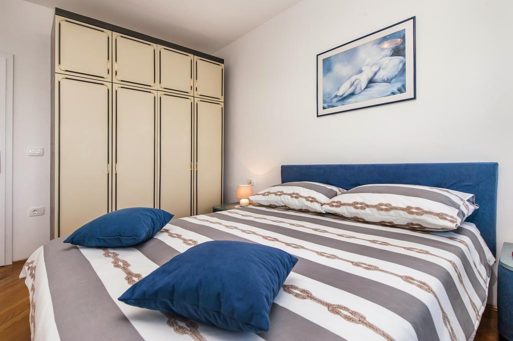 Apartment Centener Rovinj Eksteriør billede